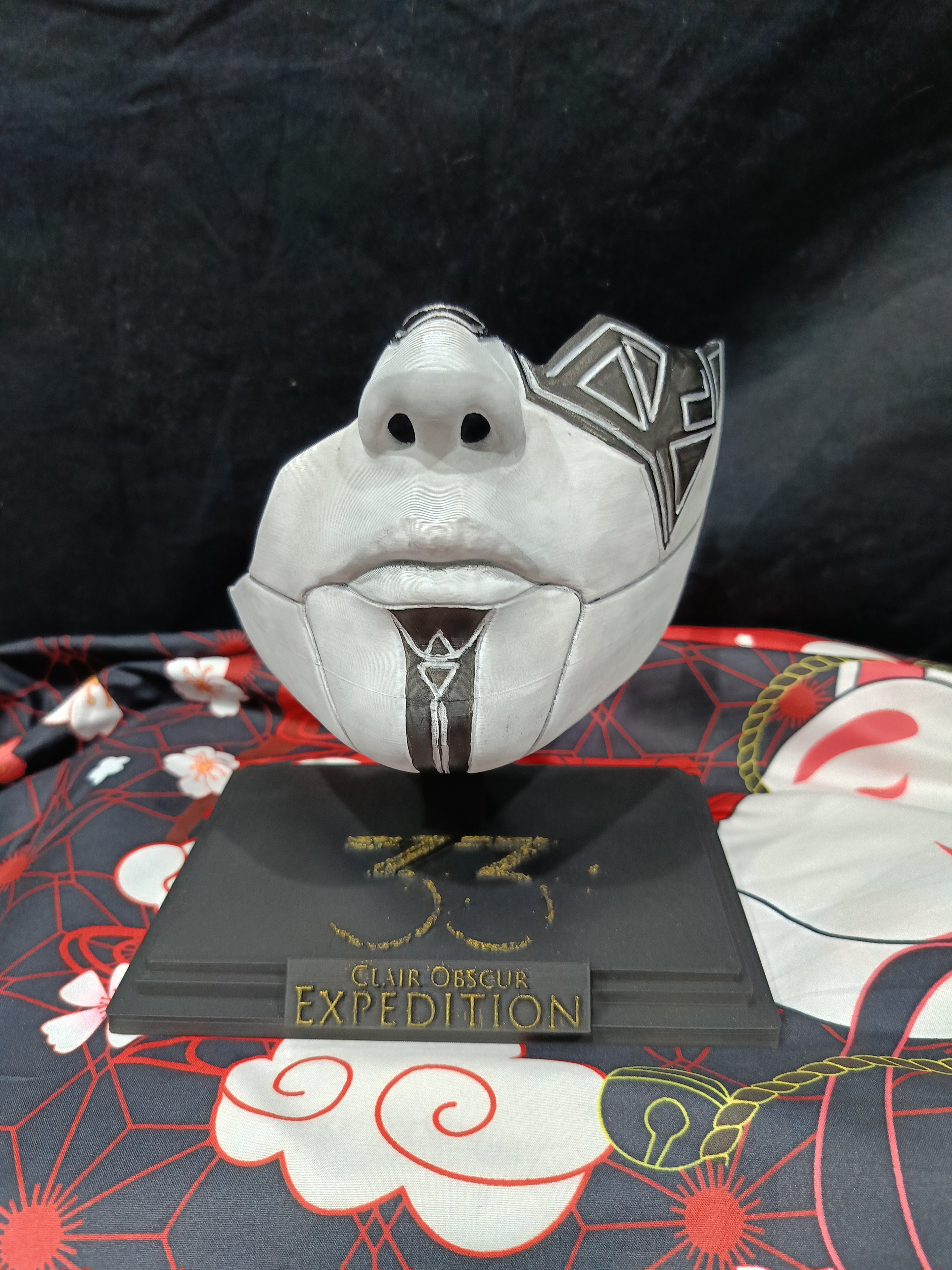 🆕 Masque d'Alicia, Clair Obscur Expedition 33